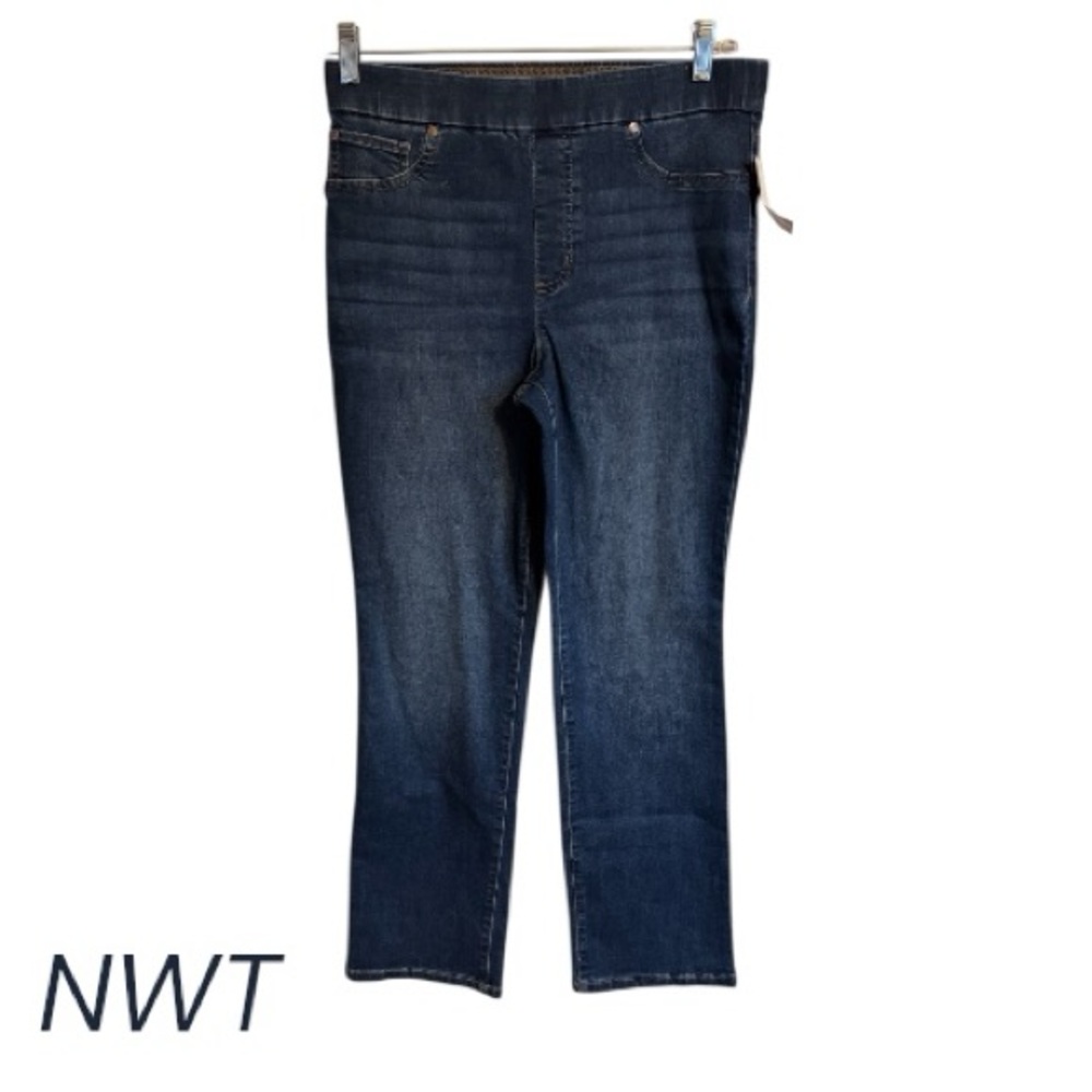 NWT RETAIL: $55 Kim Rogers Straight Leg Tummy Control Jeans 8SHORT #I
